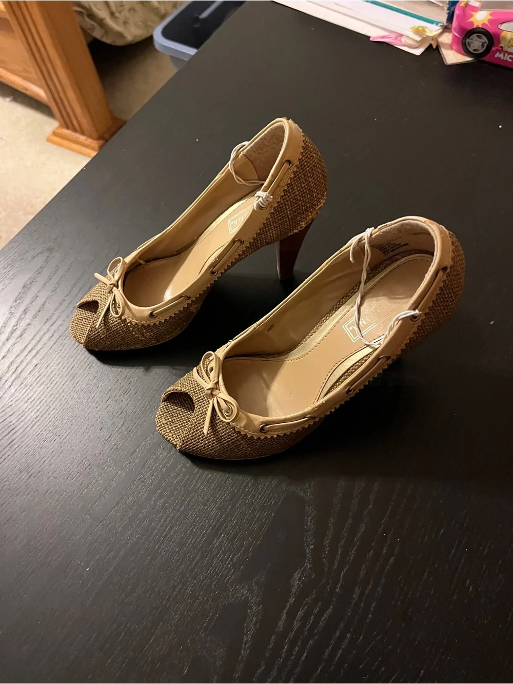 Merona Sz 6 Beige Woven Peep Toe Heels High Heels Bow